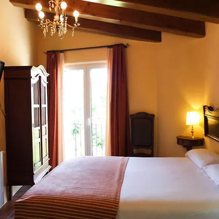 Hotel Sant Feliu *